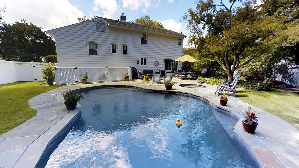 4 Wilshire Drive