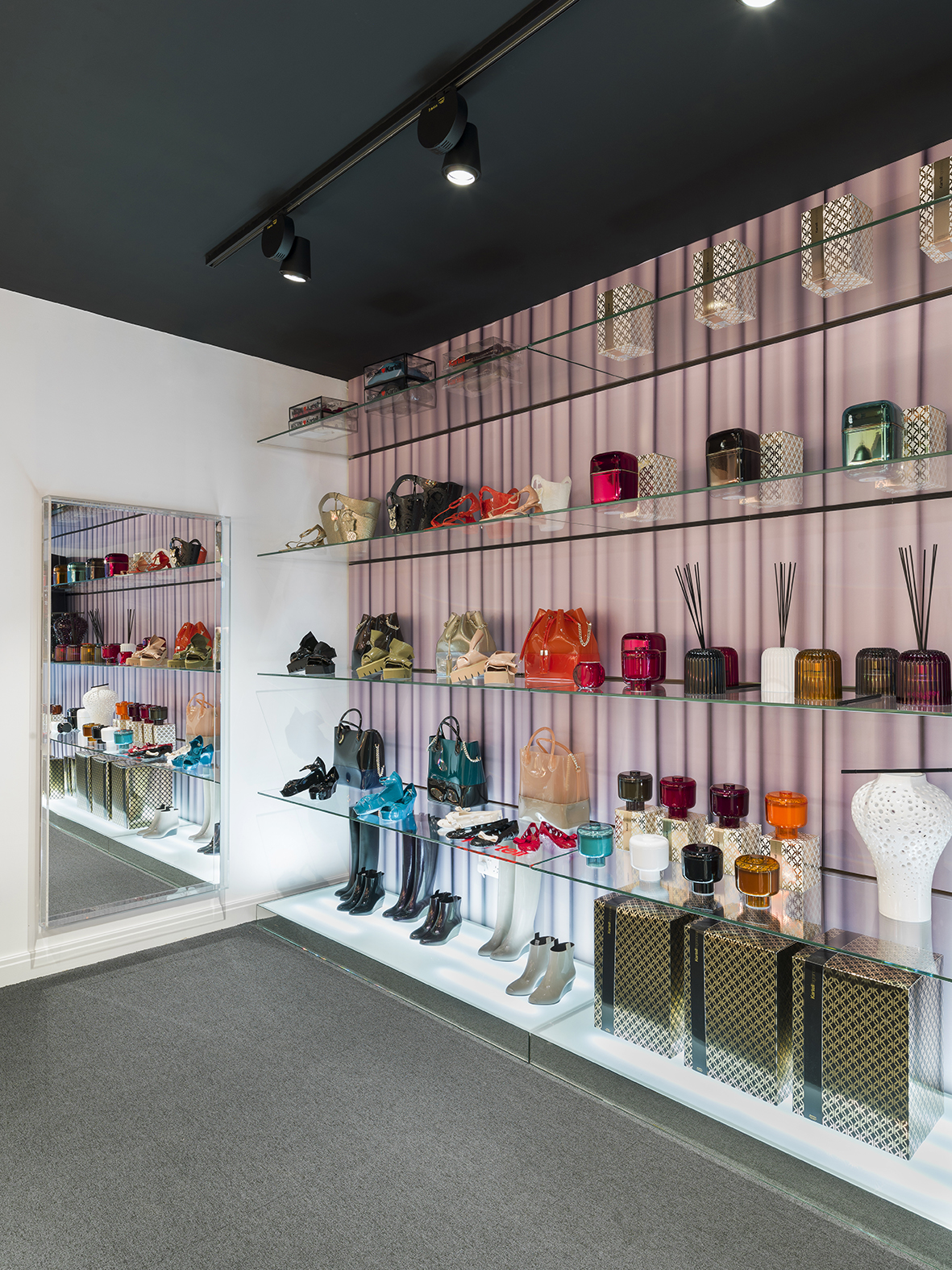 Kartell London Flagship store 2016