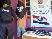 Brasileño es detenido con fusil y municiones con la inscripción de Dimabel en Capitán Bado