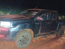 Hallan explosivo de uso militar en camioneta abandonada tras megaasalto a banco en Katueté