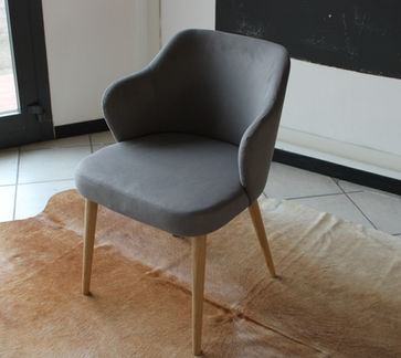 Fenice, faggio rovere, tavolo da pranzo, club tavolo, legno massello, legno massiccio, tavoli in legno massello, antico, tavolo nero, naturale, legno naturale, tavolo di lusso, solid wood, prodotti in legno, produzione di tavoli in legno, sedie in legno, unico, american wood, red wood, legno noce, legno di castagno, tavolo da parco, outdoor table,chair, wooden chair, sedie in legno