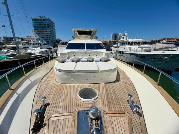 Luxury yacht charter in Puerto Vallarta