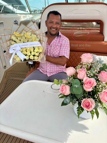 Yacht proposal on a yacht in Puerto Vallarta