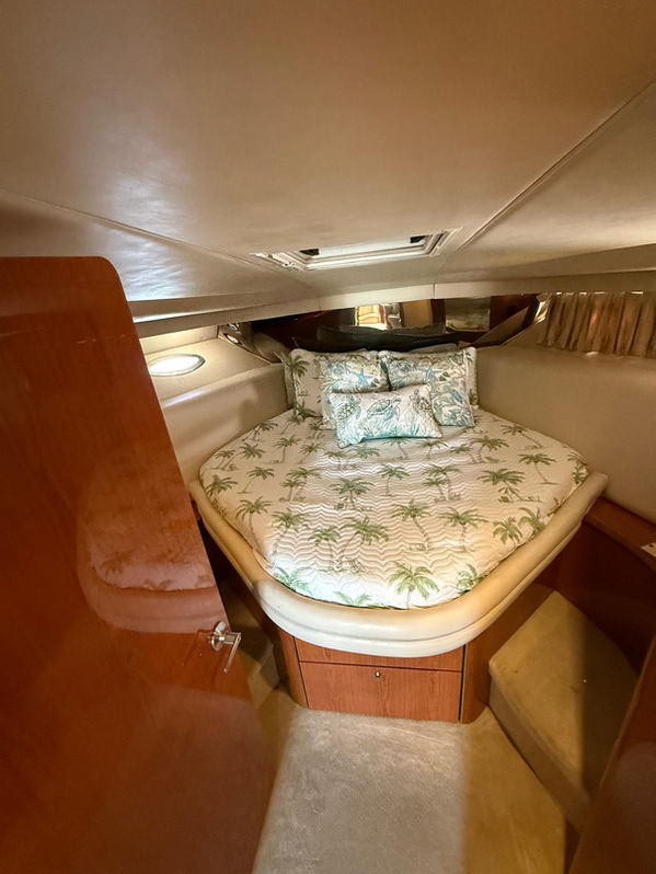 Yacht bedroom