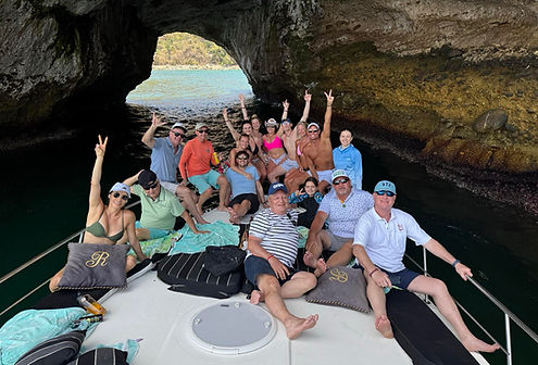 1L7_private yacht charter group at Los Arcos-2.jpg.jpg