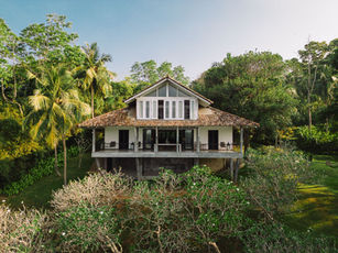 KURULU BAY, SRI LANKA