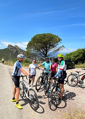cycle tour camaraderie between guides and cyclists.