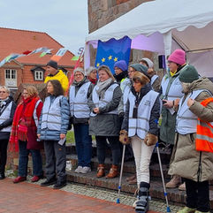 Omas gegen Rechts