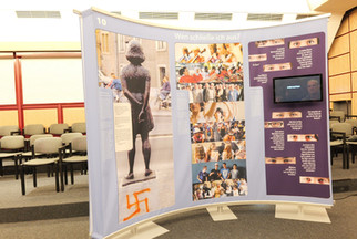 Plakat einer Anne-Frank-Ausstellung