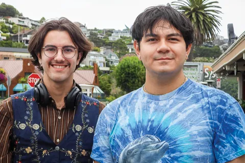 A Bay Area local shows East Coast friend the Golden State
