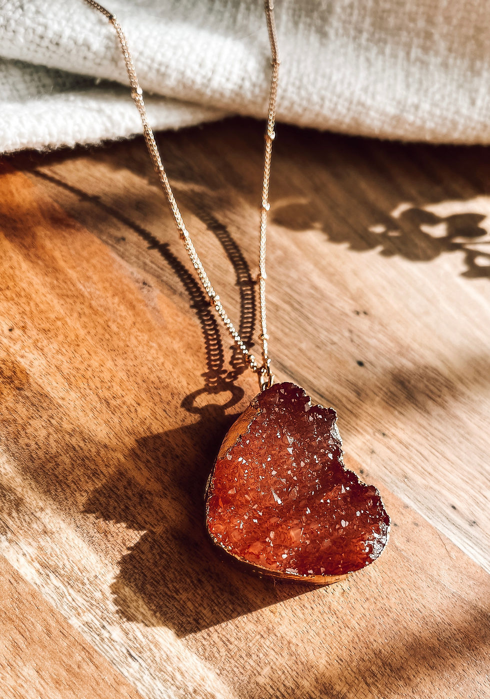 Thumbnail: WILD HEART LONG STONE NECKLACE - GOLD