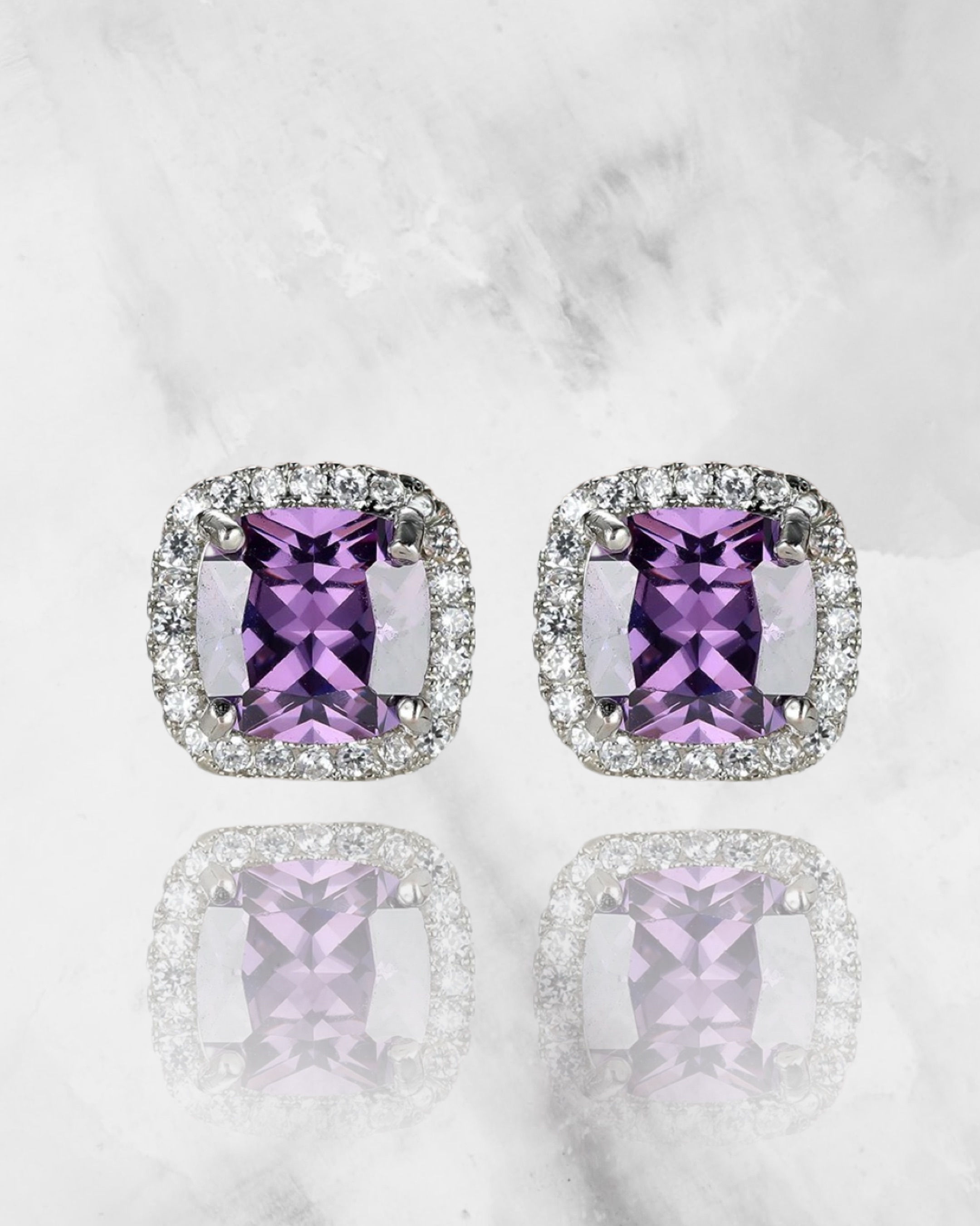 MY WAY Studs Violet