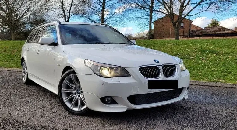 BMW 5 Series E61 550i