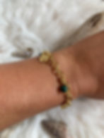 Bracelet "Énergie de la Nature" porté