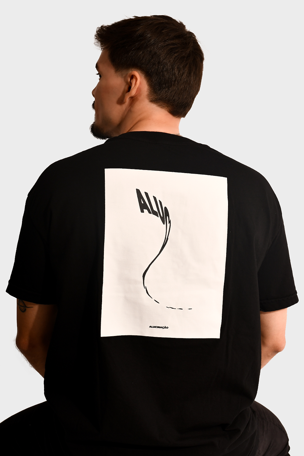 Miniatura: CAMISETA COM ESTAMPA COMBINADA