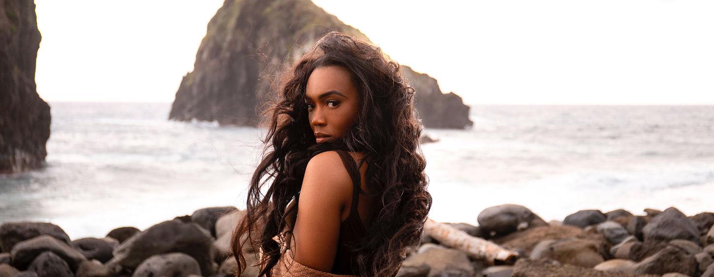 Portrait photoshoot in Madeira with natural light and emotional expression