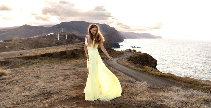 luxury photoshoot dress rental Madeira romantic photo session