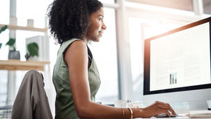 4 vantagens das plataformas educacionais nos treinamentos da empresa!