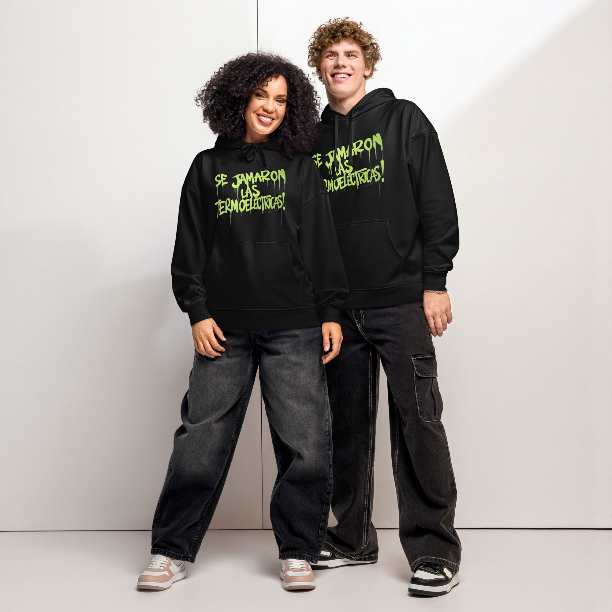 "SE JAMARON LAS TERMOELÉCTRICAS ! - Unisex organic relaxed hoodie