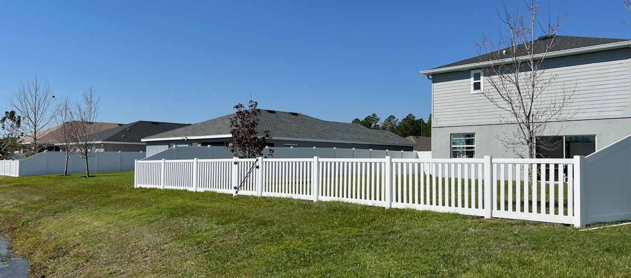 fence installation picture