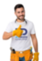 Picture of an electrician wearing a t-shirt of ND electrical services logo