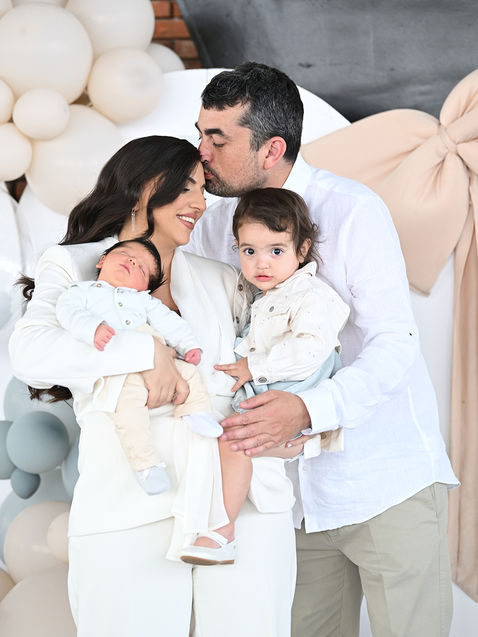 צלם לברית בנתניה, צילום ברית בעמק חפר, צילומי ברית בחדרה