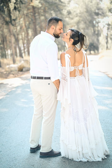 צילומי חוץ רומנטיים בשקיעה | Wedding Highlights
