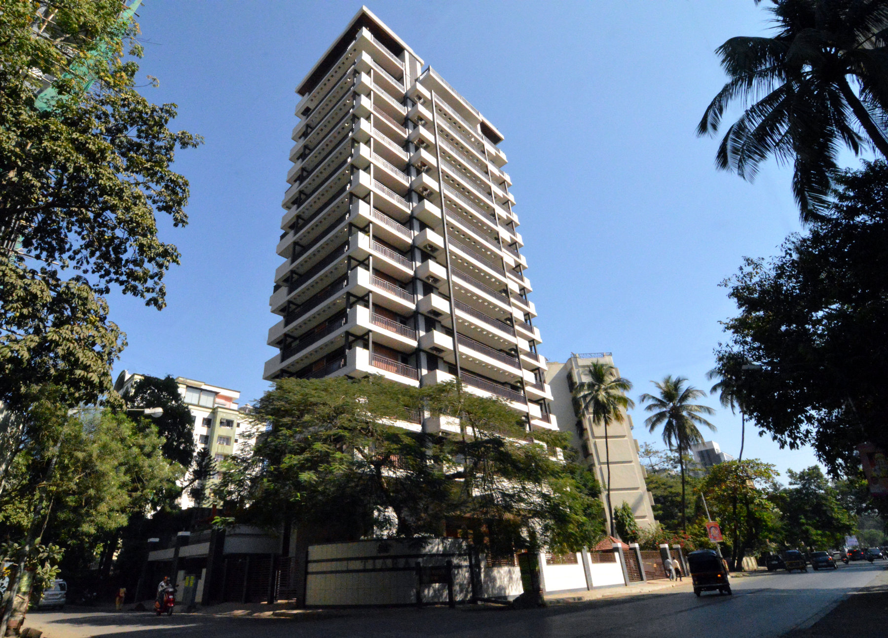Tiara Tower — view 03