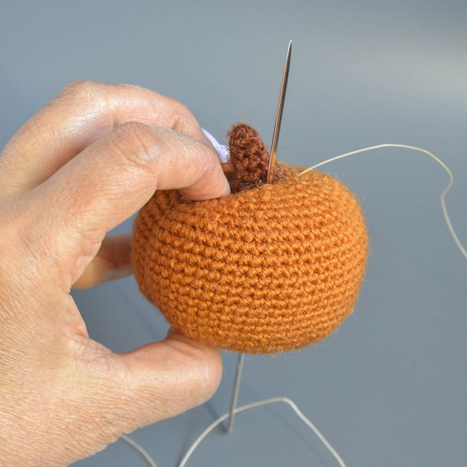 how to needle sculpt a crochet pumpkin free pumpkin crochet pattern