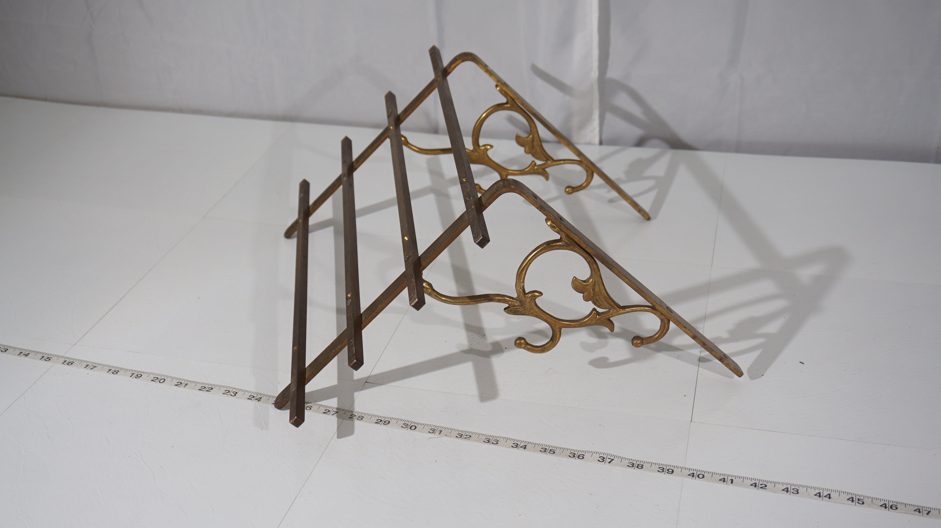 Ornate Bras Shelve