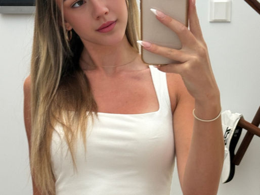 What to Expect From an OnlyFans Agency