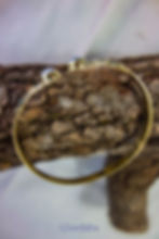 Thumbnail: Pulseras de bronce con Piedra Luna o Labradorita