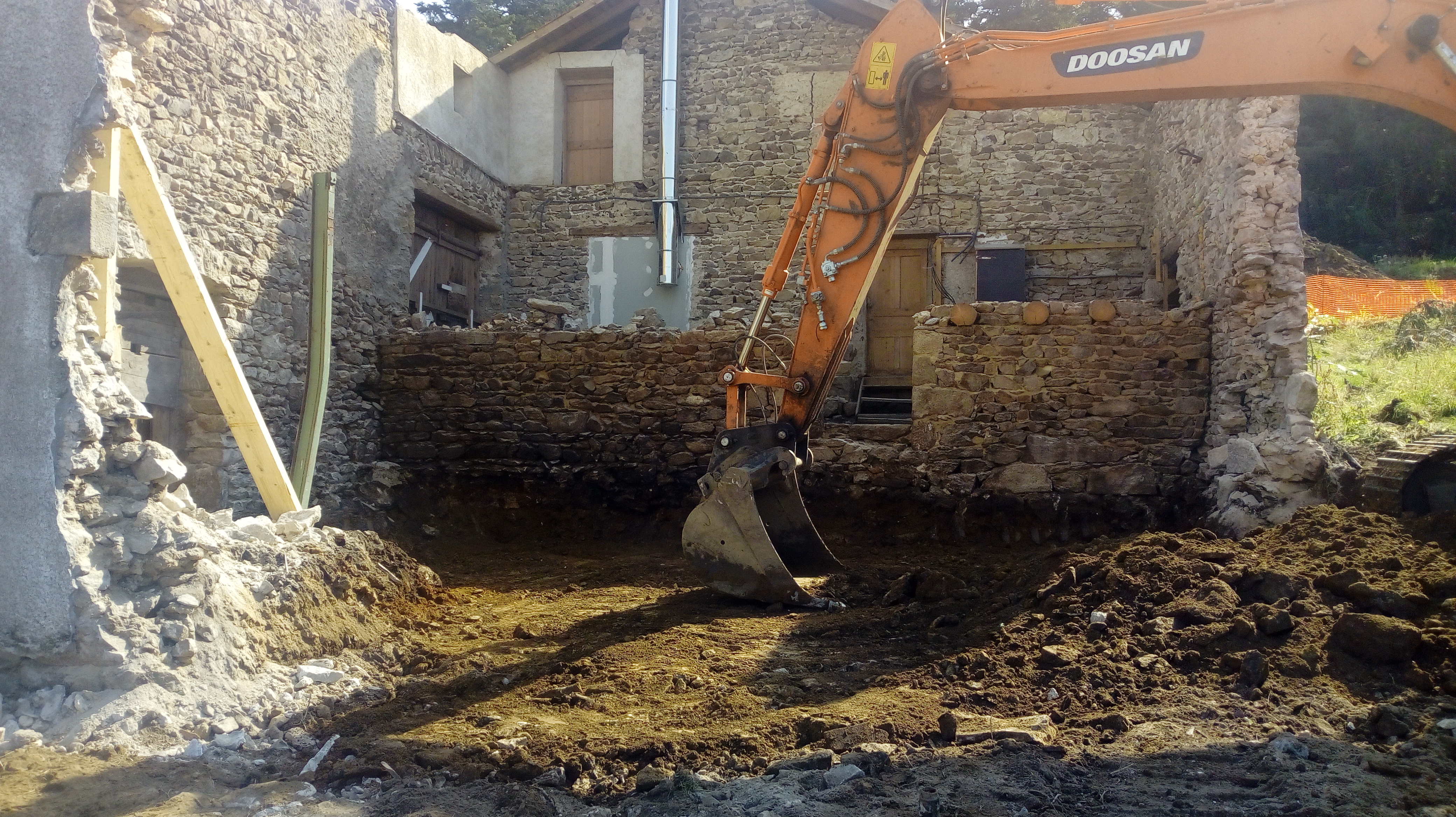 Purge des murs non sains