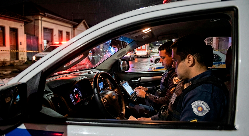 Mulher é esfaqueada em tentativa de feminicídio em Uberlândia