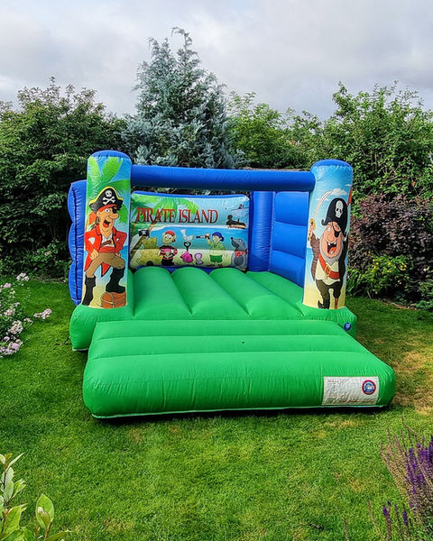 H Frame Pirate Castle, a bouncy castle for hire from Top Banana Bouncy Castles