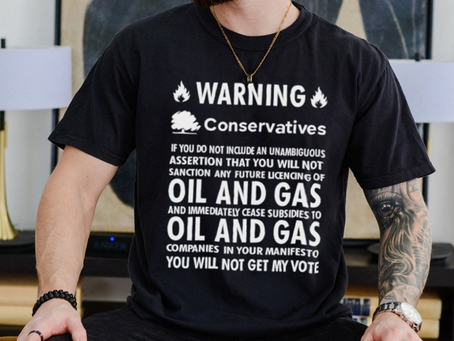 Chris Packham warning conservatives democrats no oil and gas shirt