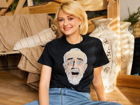 Get Noticed with the Stylish Carlin Face Shirt – Stand Out in Style!