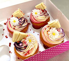 Cupcakes1.jpg