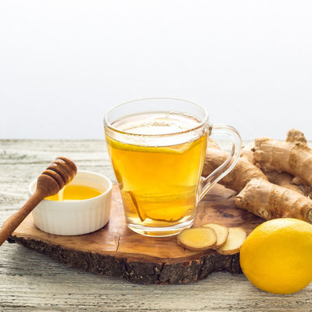 Heisse Zitrone mit Ingwer