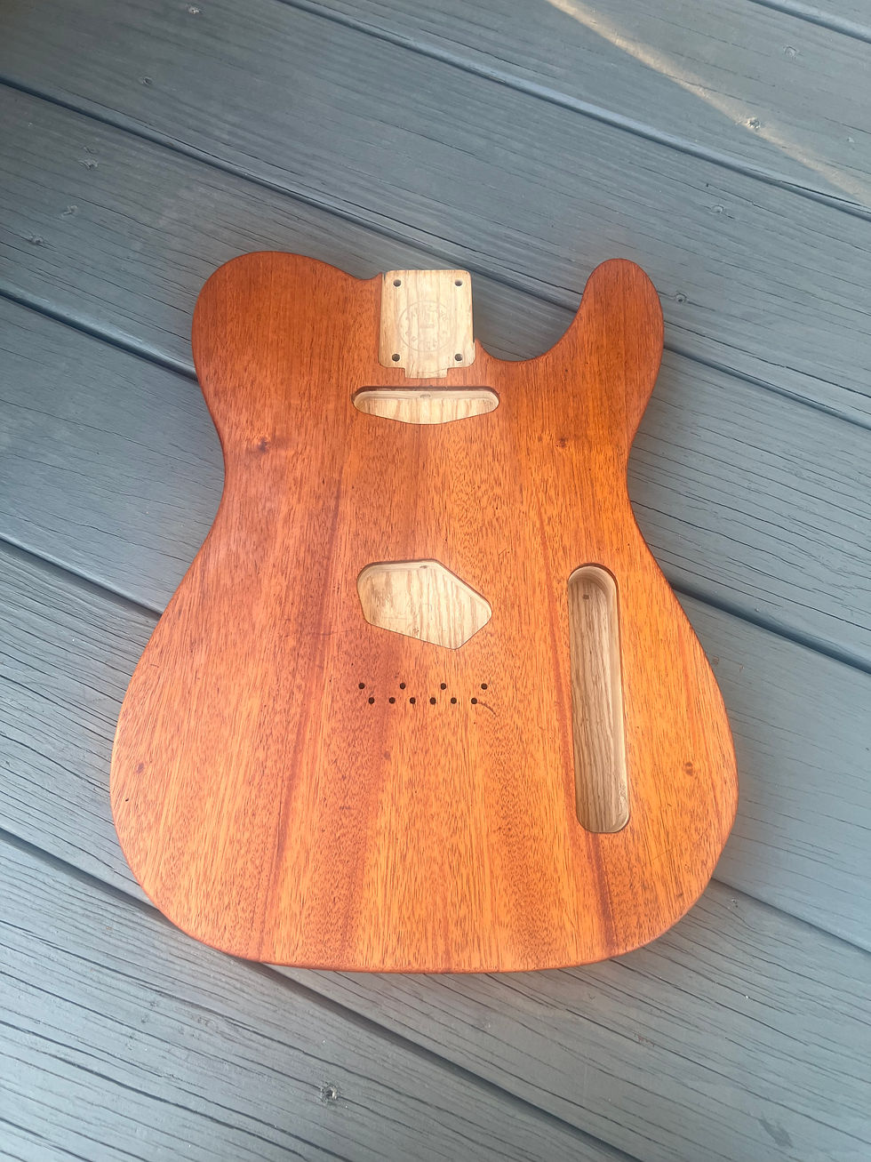 Parklane Guitar Mahogany Top Body Swamp Ash