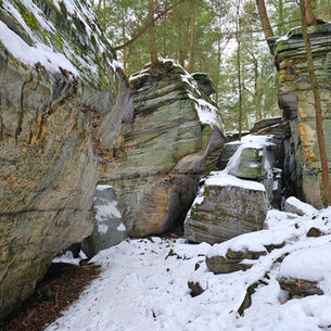 Frozen Rocks & Snowy Views: The Ledges Trail in Cuyahoga Valley