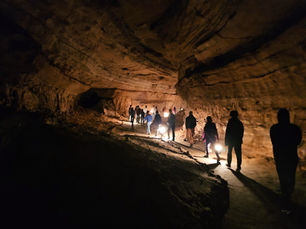 Great Onyx Lantern Tour in Mammoth Cave National Park