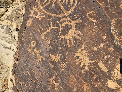 DA Vinci Petroglyph Panel 