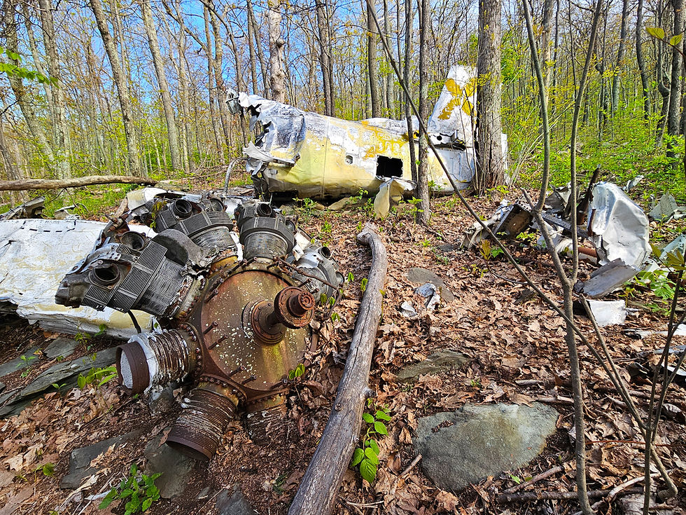Humpback Mountain plane crash
