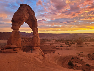 Hike to Utah's Delicate Arch