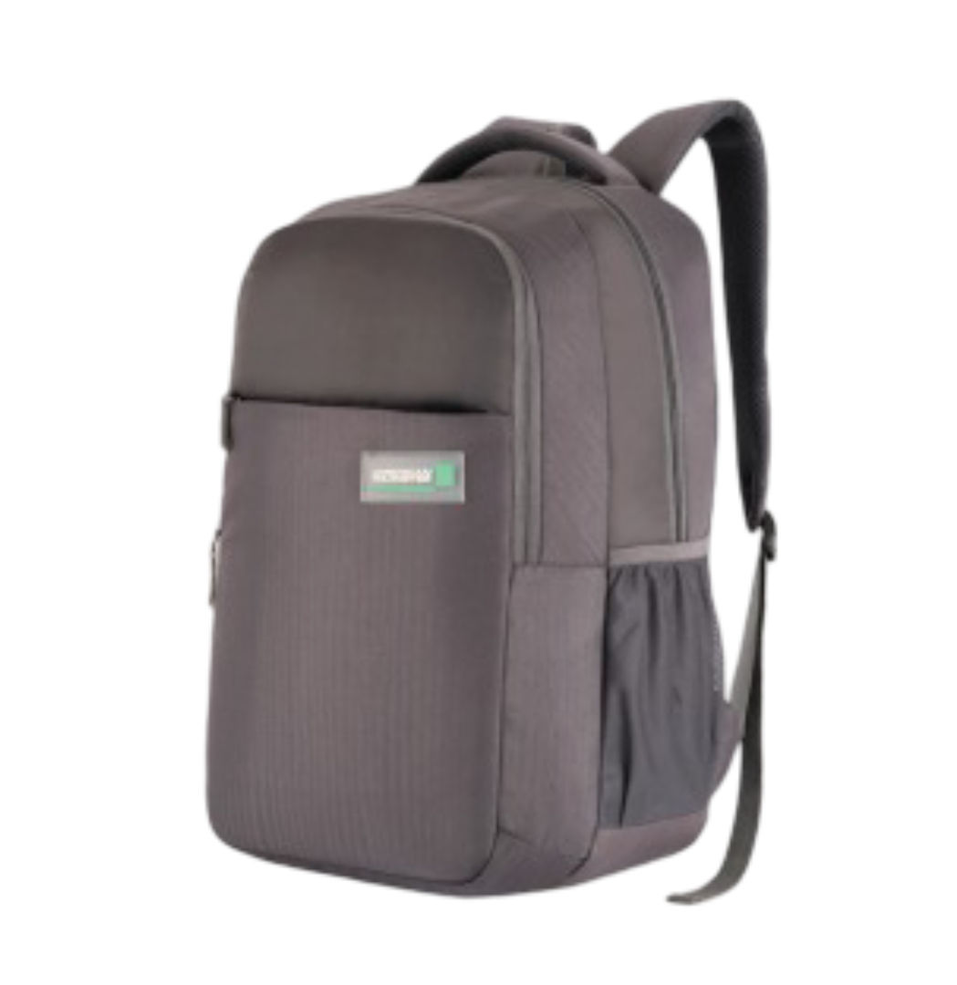 American Tourister Trot 03 MRP is Rs.4000