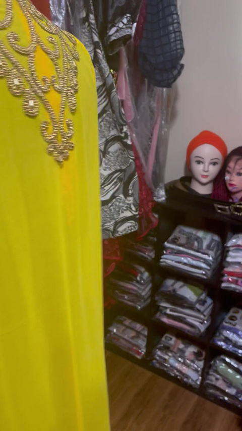 Thumbnail: Yellow Abaya