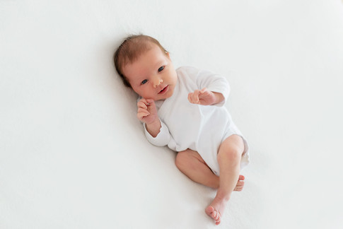 Newborn, Fotograf Kempten, Newborn Fotos kempten, babyfotos, Babyfotos Allgäu, Familienfotos Kempten, Familienfotograf Allgäu, Fotostudio Kempten