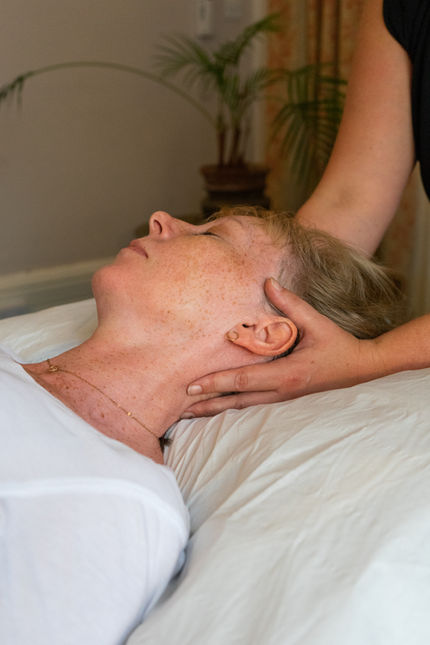 Shiatsu Neck Massage