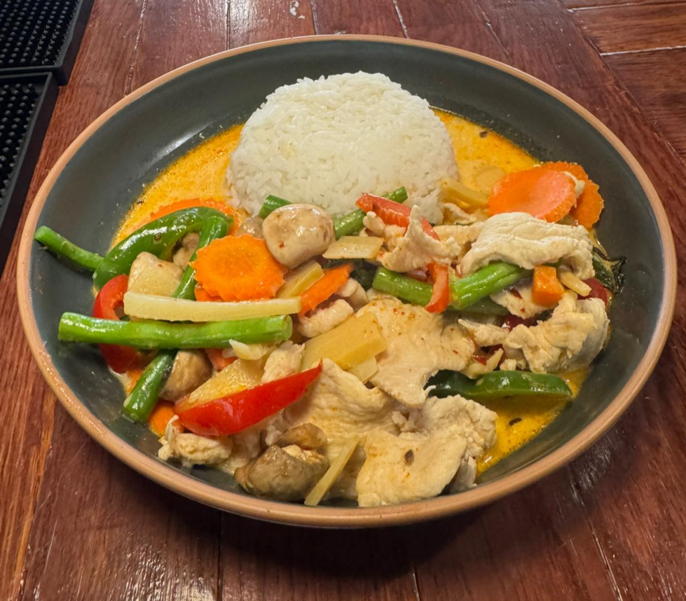 #31 RED CURRY with chicken
